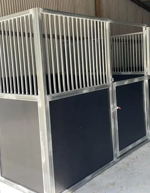 Stable and yard work by Hanley Welding & Equine Services, photo 9